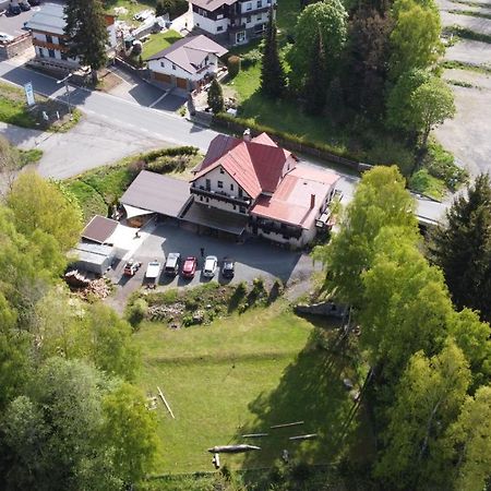 Pension Aura Spicak, Nektere Pokoje Se Saunou Железна Руда Екстер'єр фото