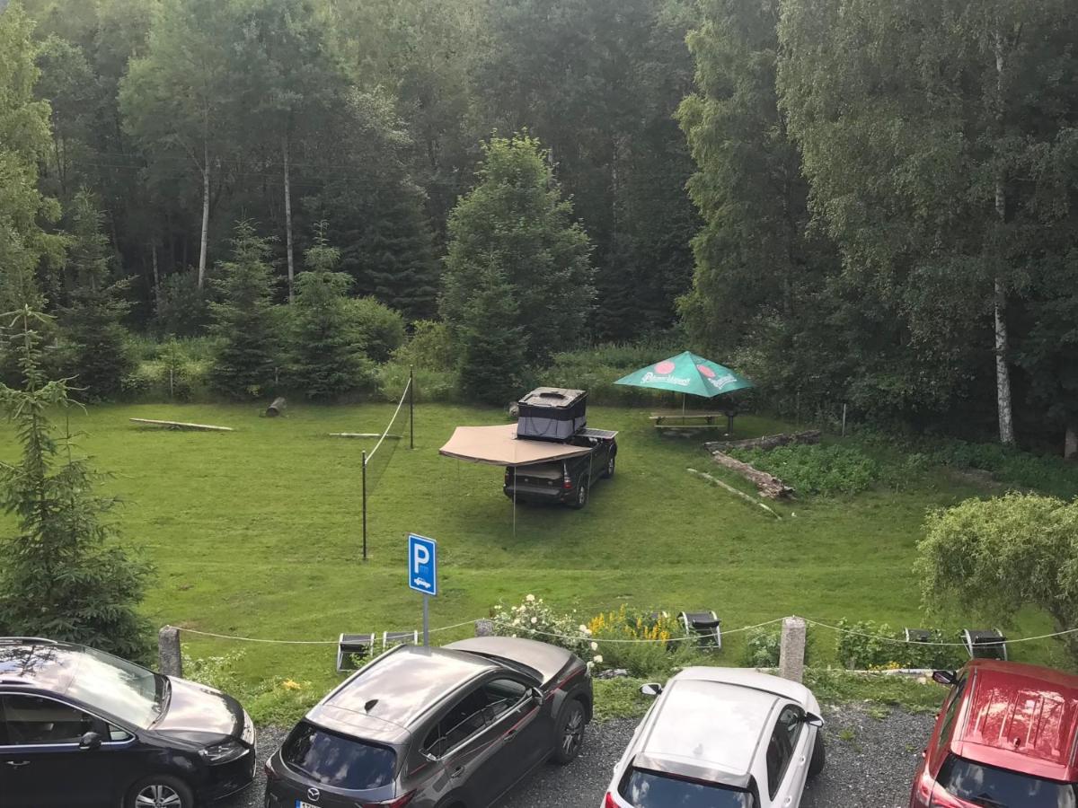 Pension Aura Spicak, Nektere Pokoje Se Saunou Железна Руда Екстер'єр фото